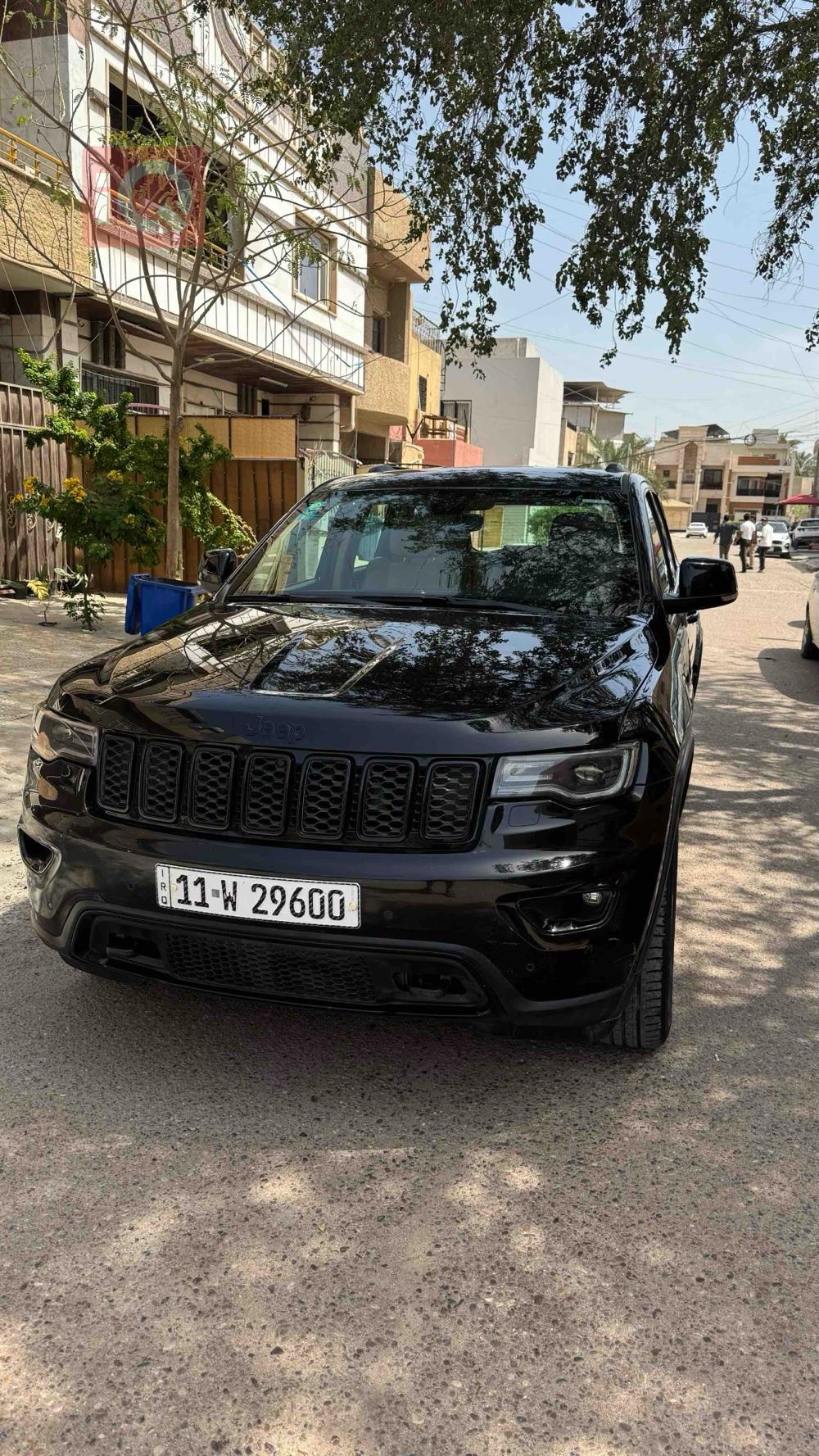جیپ گراند شیرۆکی